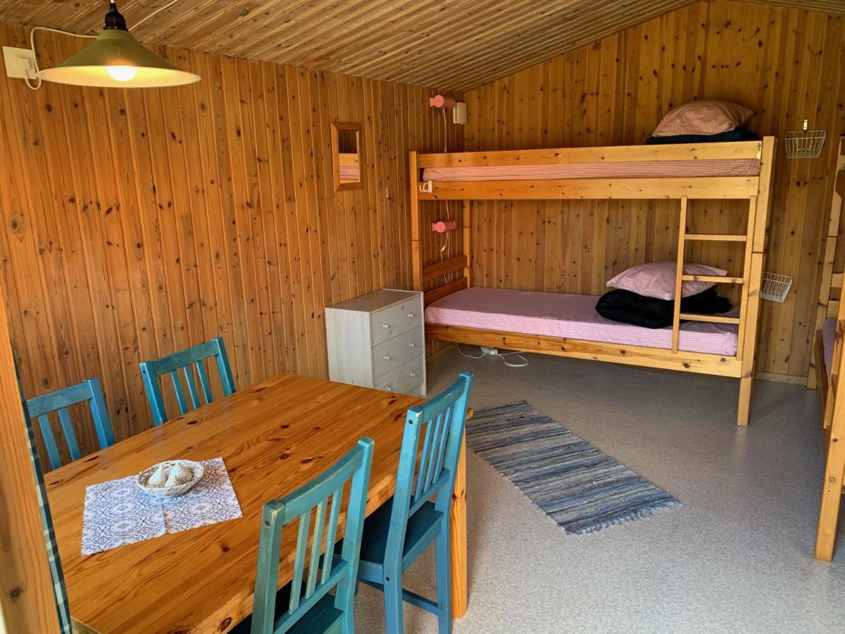 Haestveda Vandrarhem Och Stugor Exterior foto